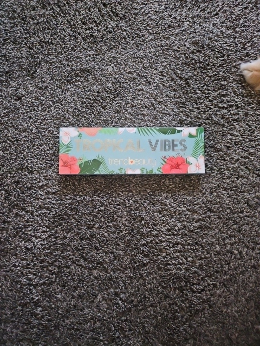 Trend Beauty Tropical Vibes Eyeshadow Palette - Green